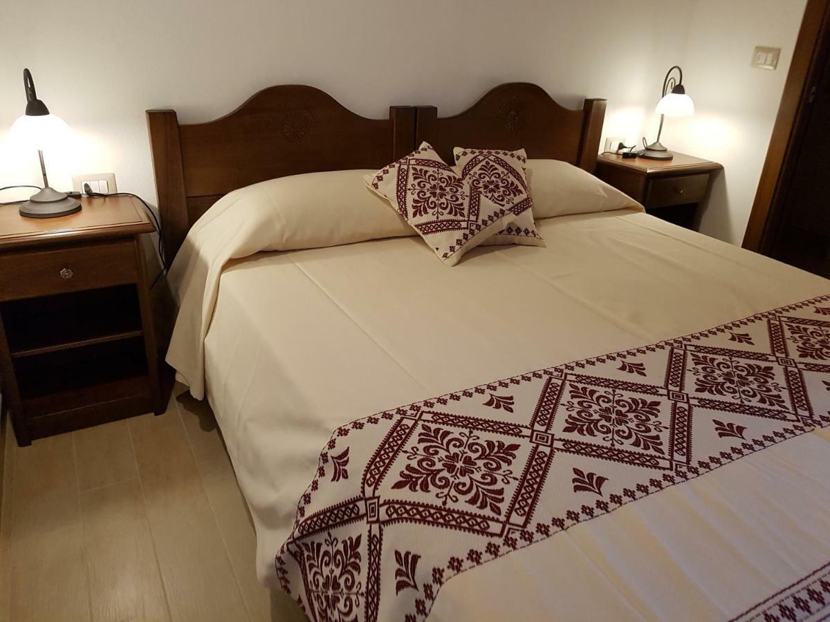 Casa Vacanze La Pavoncella Iglesias Eksteriør billede